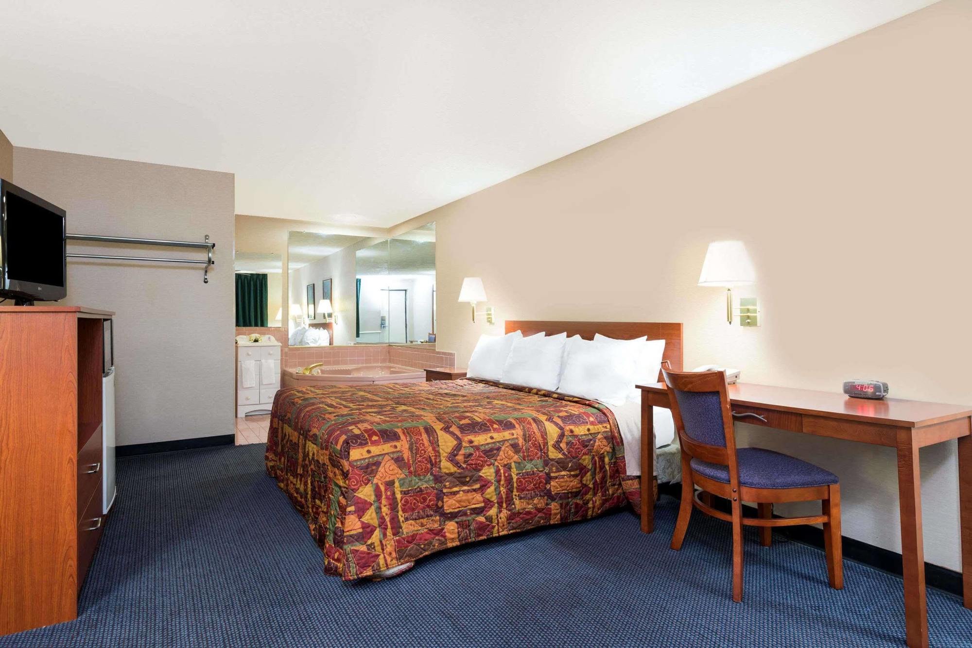 Knights Inn Elizabethtown Exterior photo